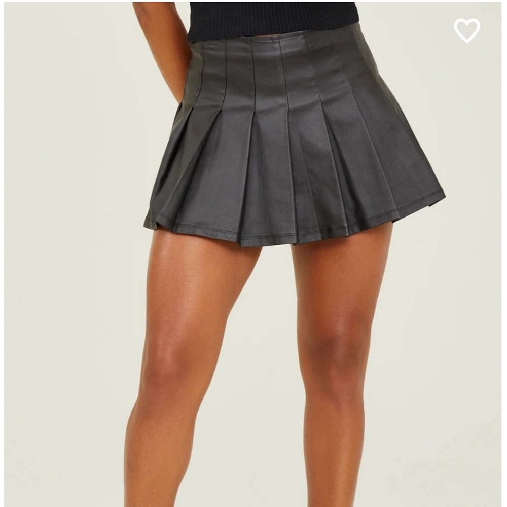 NEW ALTAR’D STATE Chelsea Cheer Skort BLACK